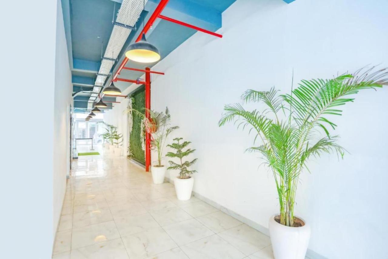 Hotel The Rasa At Vasundhara Ghaziabad Εξωτερικό φωτογραφία
